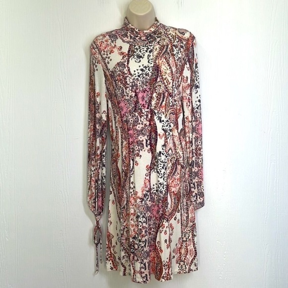 Free People - All Dolled Up Paisley Long Sleeve Mini Dress Size Medium - Picture 2 of 14